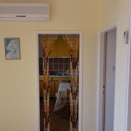 Apartmani Pavlovic Sucuraj Bagian luar foto