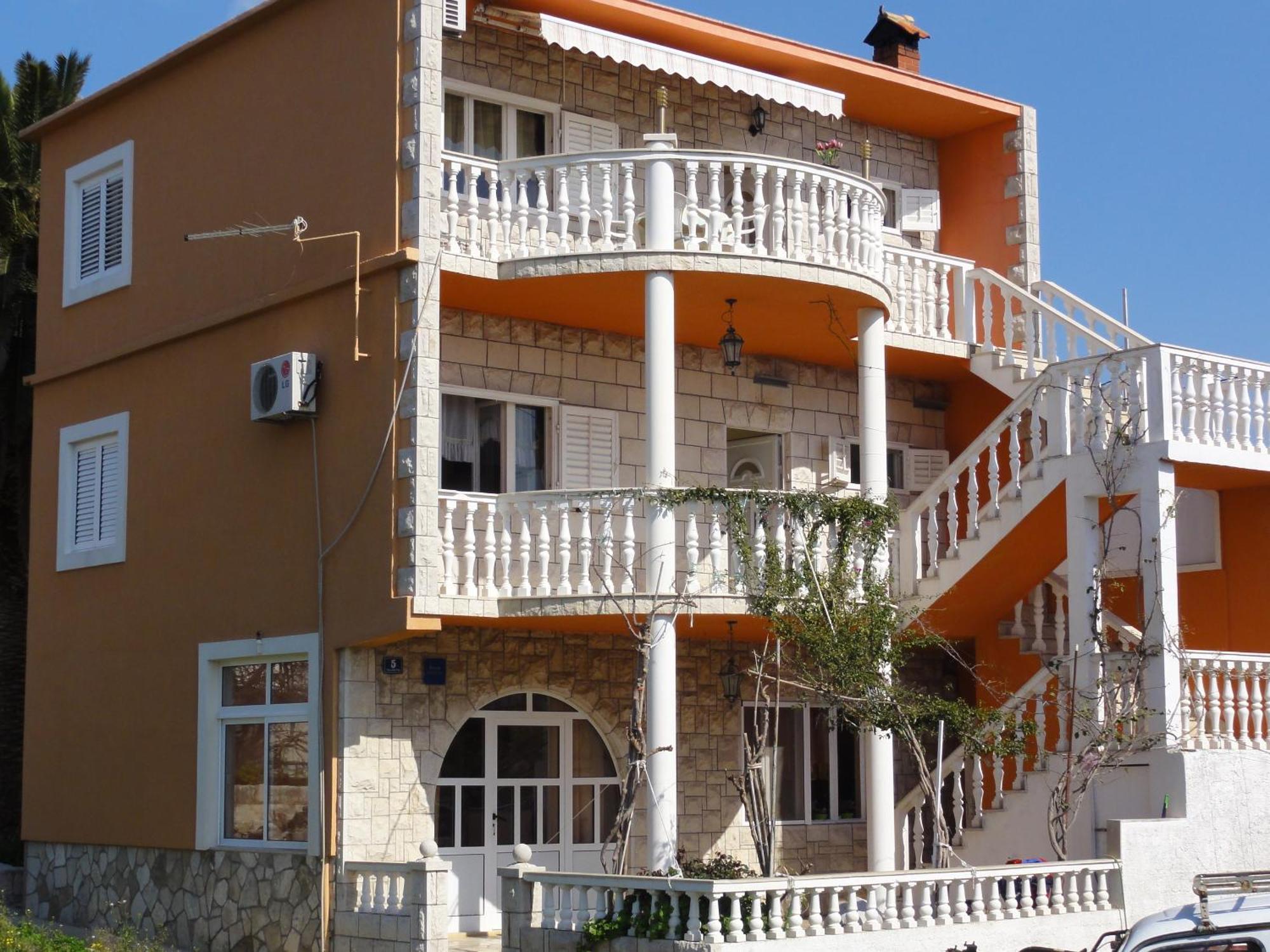 Apartmani Pavlovic Sucuraj Bagian luar foto