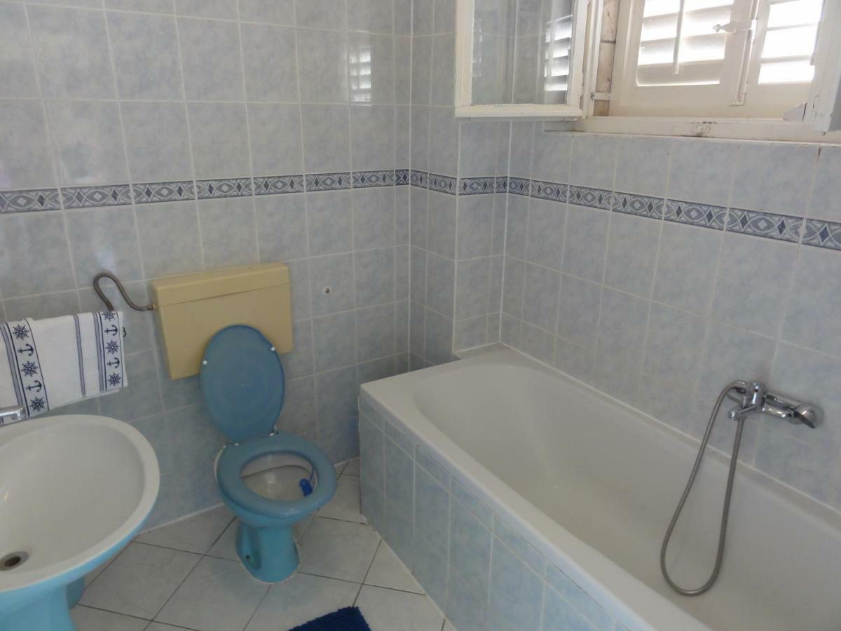 Apartmani Pavlovic Sucuraj Bagian luar foto